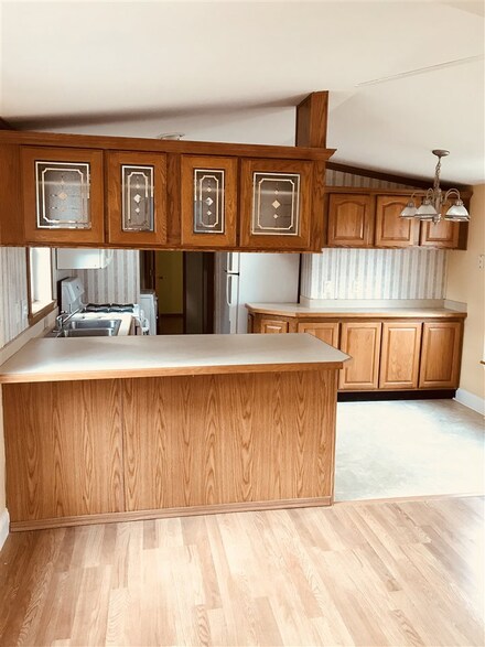 39 Horseshoe Dr, Litchfield, NH 03052