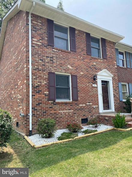 241 Farrell Ln, Fredericksburg, VA 22401