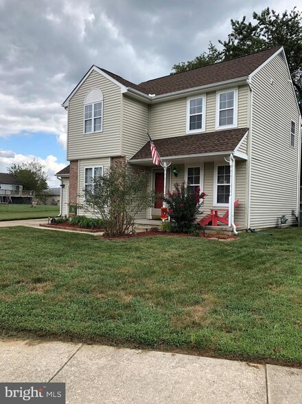 201 Hillcrest Ct, Camden, DE 19934