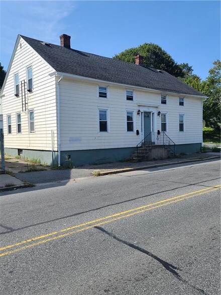 776 Branch Ave, Providence, RI 02904