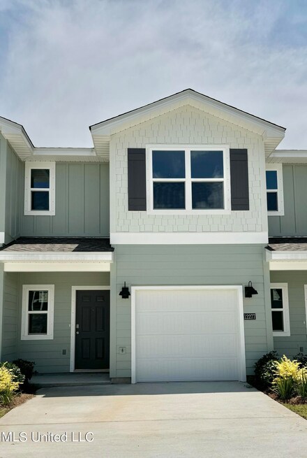 12277 Sinclair Dr, Gulfport, MS 39503