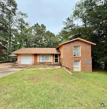 104 Ridgedale Dr, Warner Robins, GA 31088