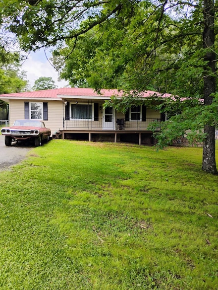 410 Barry St SW, Fort Payne, AL 35968