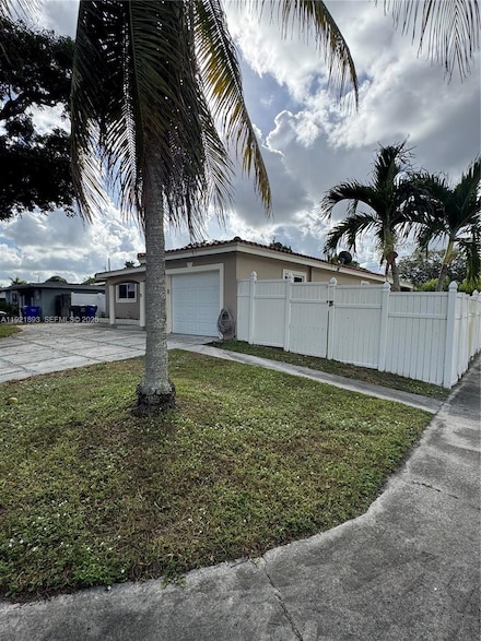640 N 71st Terrace, Hollywood, FL 33024