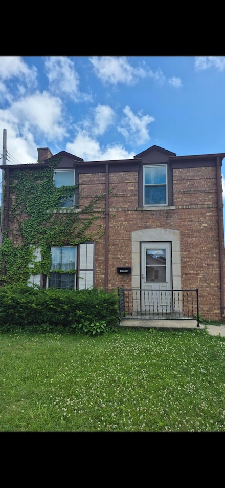 2513 Bate St, Racine, WI 53403