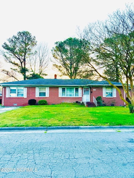 1208 Harris Dr, Elizabeth City, NC 27909