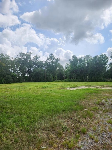 10225 Morningside Dr, Westwego, LA 70094