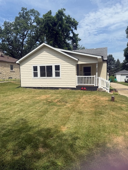 309 SE Circle Dr, Joliet, IL 60433