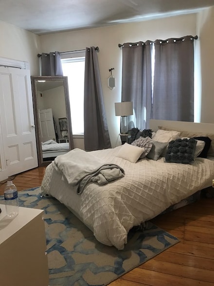 111 H St Unit 1, Boston, MA 02127