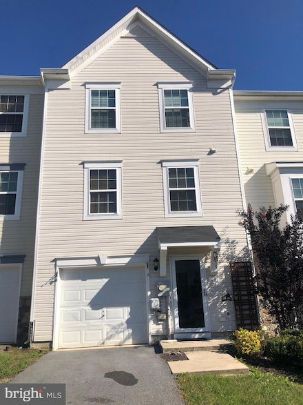 28 Ventura Way, Hedgesville, WV 25427