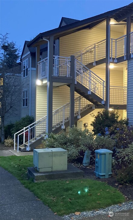 12303 Harbour Pointe Blvd Unit DD107, Mukilteo, WA 98275
