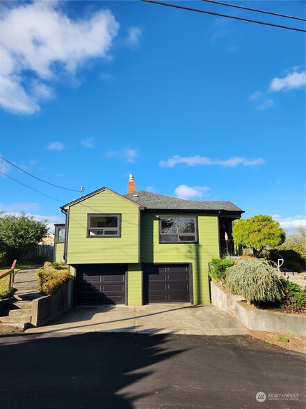 611 2nd Ave, Aberdeen, WA 98520