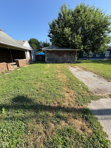 2916 E North St, Indianapolis, IN 46201