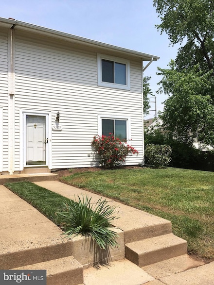 9309 Tarra Ln, Manassas, VA 20110
