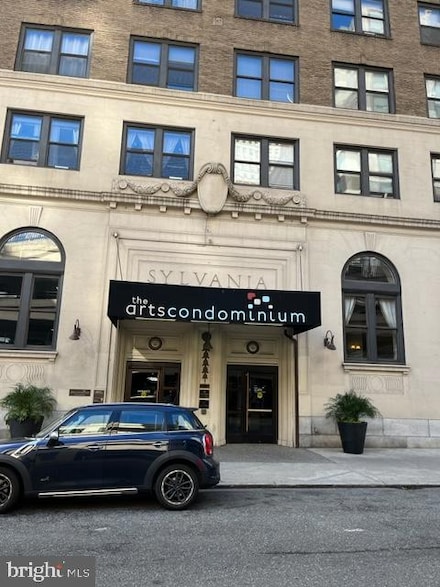 1324 Locust St Unit 1502, Philadelphia, PA 19107