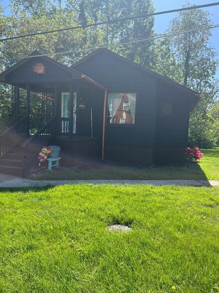 603 East Rd, Huntington, WV 25704