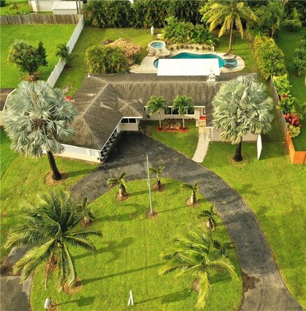 4191 SW 6th St, Plantation, FL 33317