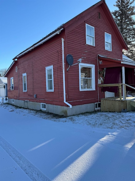 201 E Orvis St, Massena, NY 13662