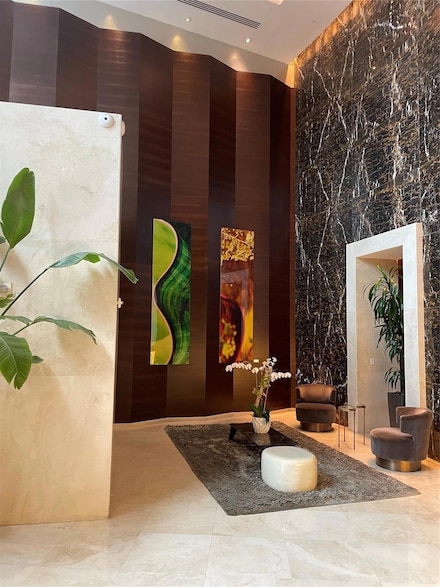 16001 Collins Ave Unit 502, Sunny Isles Beach, FL 33160