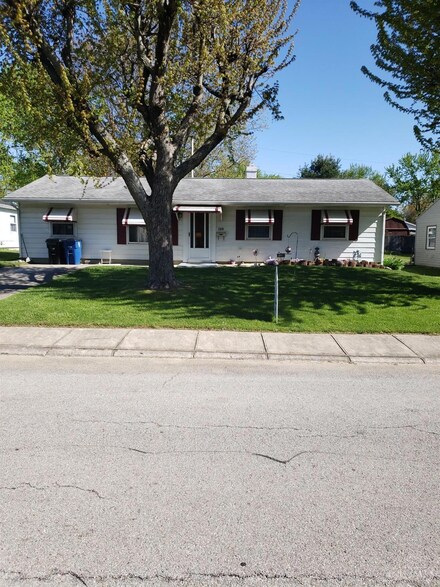 269 Westfield Dr, Wilmington, OH 45177