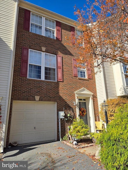 135 Pittman Ct, Stephens City, VA 22655