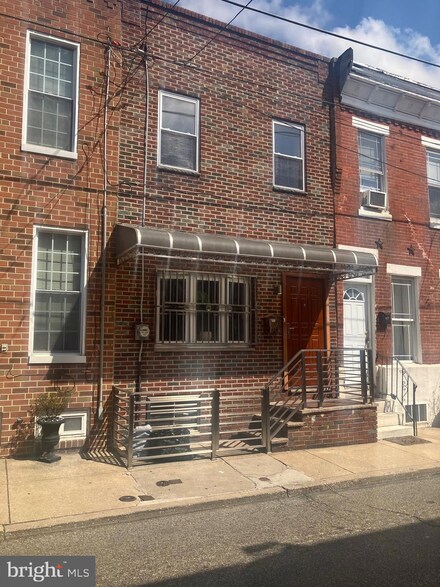 429 Winton St, Philadelphia, PA 19148