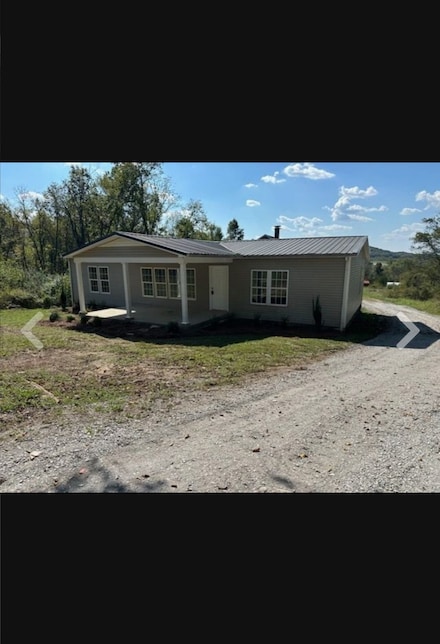 792 Hoover Mill Rd, Woodbury, TN 37190