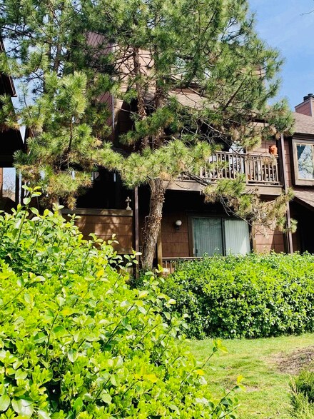 256 Sunset Key Unit C0256H, Secaucus, NJ 07094