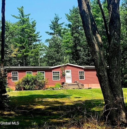 81 Wachter Blvd, East Durham, NY 12423