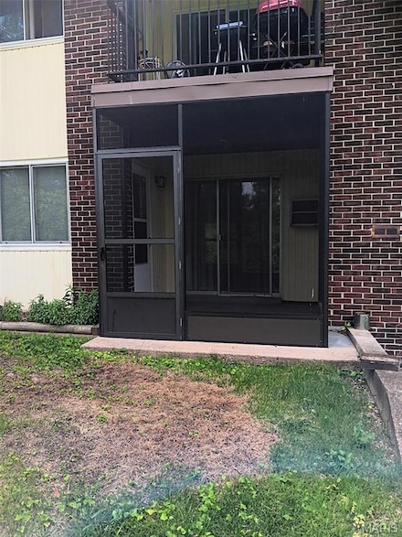 7731 Hazelcrest Dr Unit B, Hazelwood, MO 63042