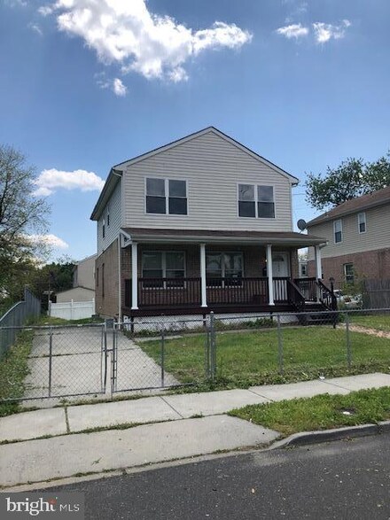 2834 Harrison Ave, Camden, NJ 08105