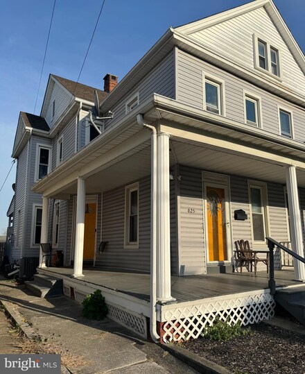 625 E Middle St, Hanover, PA 17331