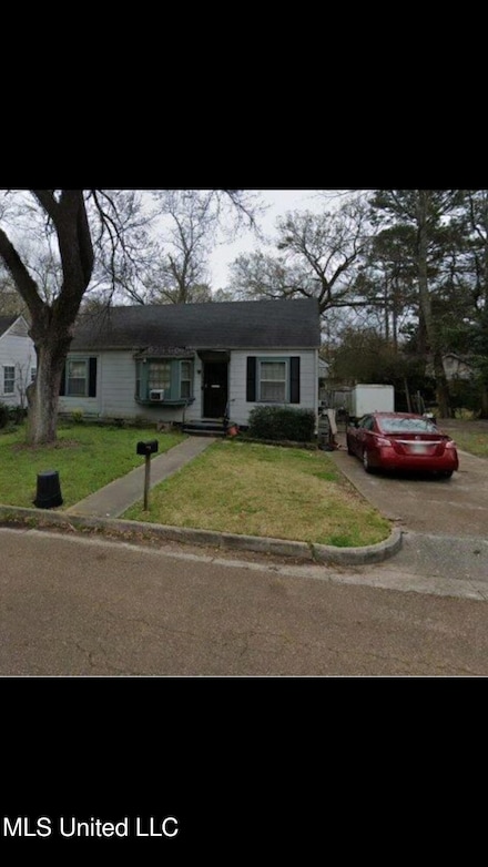 156 S Denver St, Jackson, MS 39209