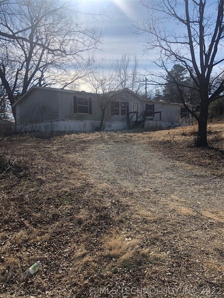 418 E Noble St, Drumright, OK 74030