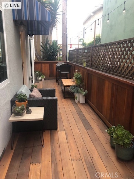 219 42nd St, Manhattan Beach, CA 90266