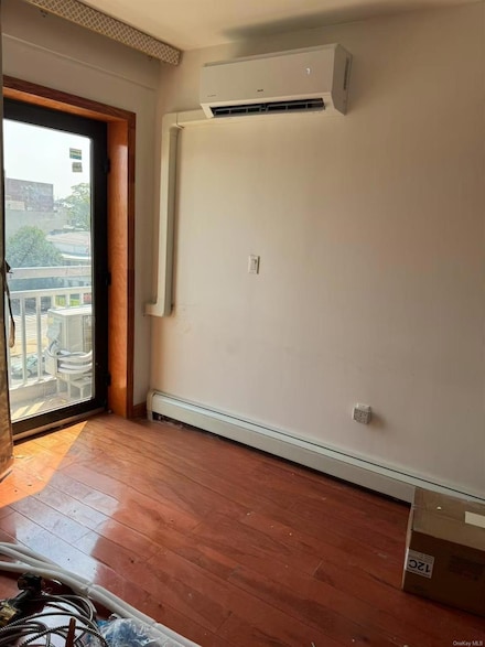 84-09 Queens Blvd Unit 4B, Elmhurst, NY 11373