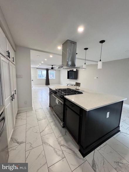 12675 Biscayne Dr, Philadelphia, PA 19154