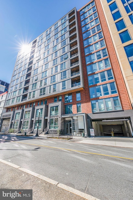 1211 Van St SE Unit 309, Washington, DC 20003