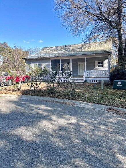 1561 Little Rock Blvd, Charleston, SC 29412