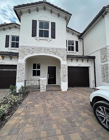 12727 NW 23rd Place Unit 12727, Miami, FL 33167