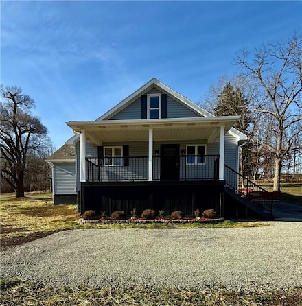 359 Hopwood Coolspring Rd, Hopwood, PA 15445
