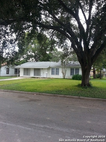 355 Nash Blvd, San Antonio, TX 78223
