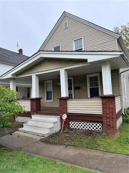 1387 E 187th St, Cleveland, OH 44110