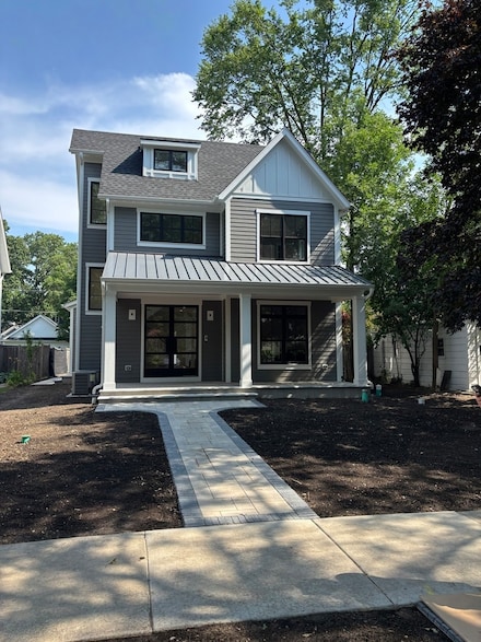 1206 Isabella St, Wilmette, IL 60091