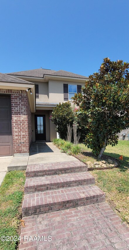 109 Crooked Stick Ln, Lafayette, LA 70506