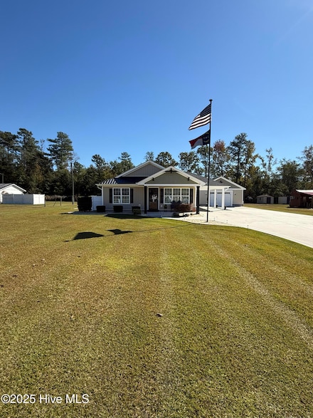 103 Glenwood Dr, Elizabethtown, NC 28337