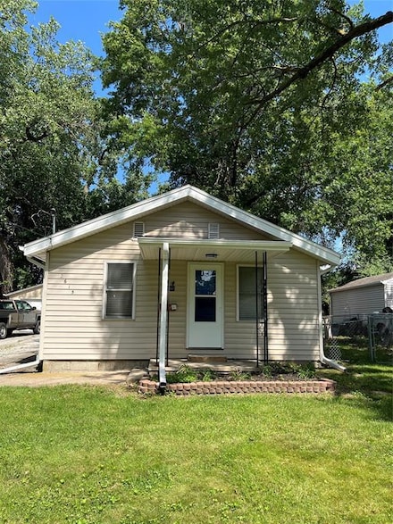 2615 59th St, Des Moines, IA 50322