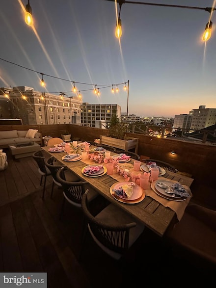 2013 Columbia Rd NW Unit E, Washington, DC 20009