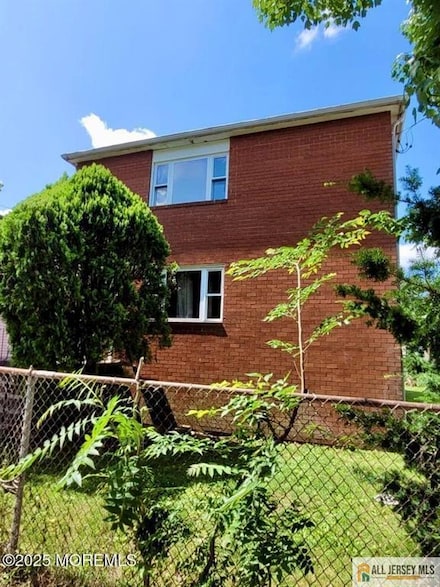 104 Howard St, New Brunswick, NJ 08901