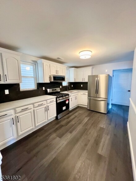 1 Gotthardt St Unit 2, Newark, NJ 07105